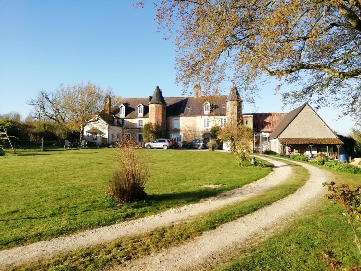 Gite Manoir Les Camps Greslins Questrecques Exteriör bild