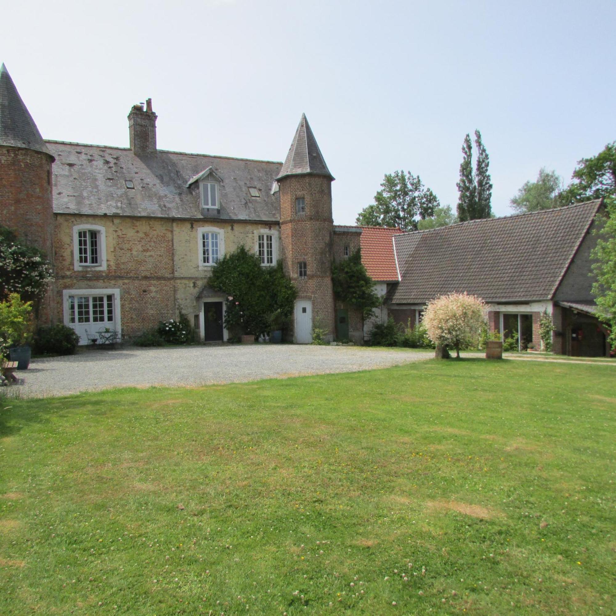Gite Manoir Les Camps Greslins Questrecques Exteriör bild