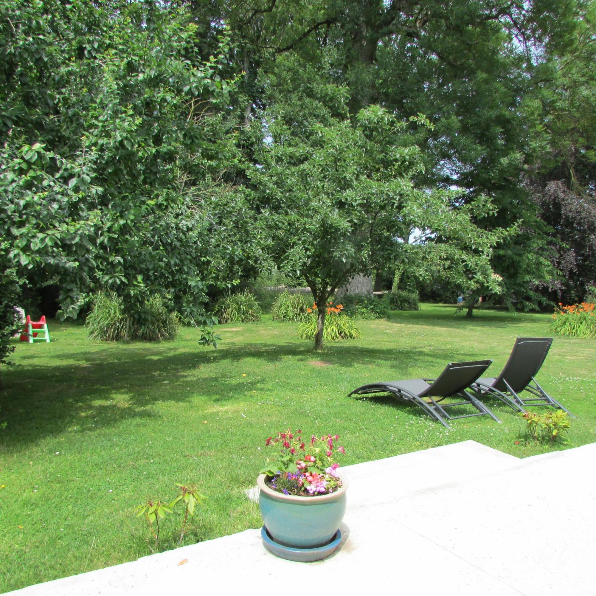 Gite Manoir Les Camps Greslins Questrecques Exteriör bild