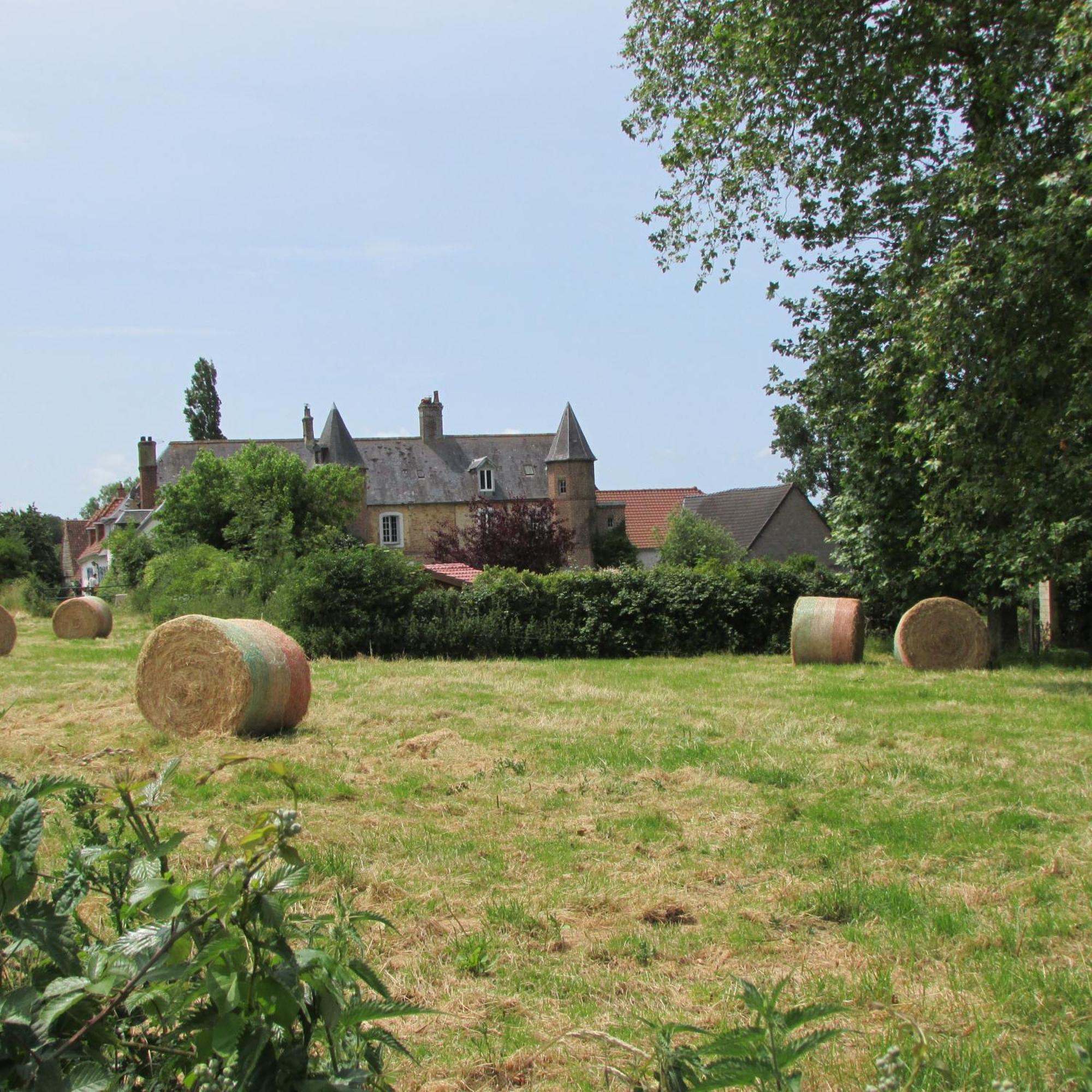 Gite Manoir Les Camps Greslins Questrecques Exteriör bild